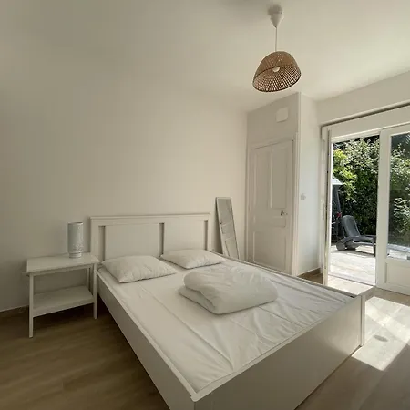 Au Pied De L'eau Casa de Férias